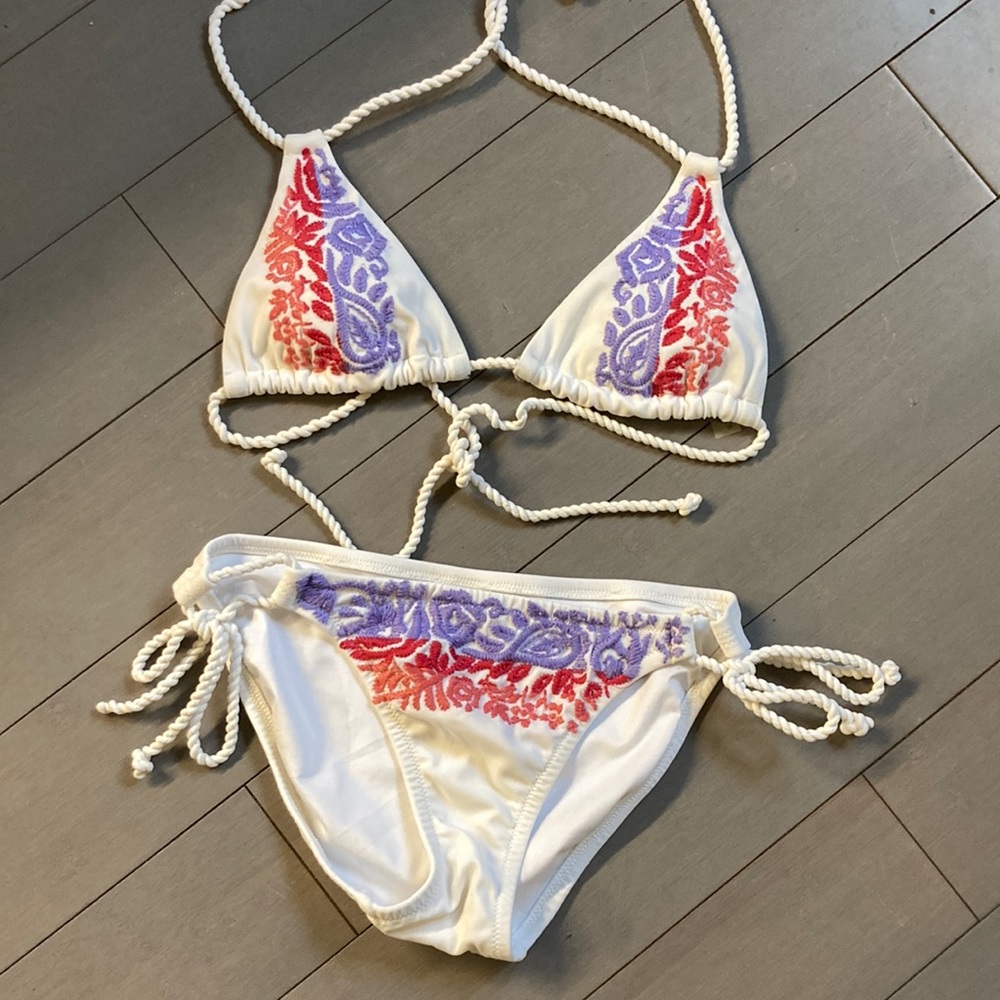 Victoria’s Secret Embroidered Rope Two Piece Bikini Small